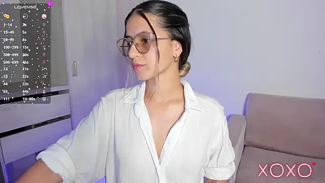 Snapshot of Lilacutte_ chatting on 7, 3, 2026 Lilacutte online show from 7, 3, 2026