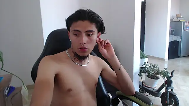 Snapshot of jay_dimarco2 chatting on 30, 11, 2025 jay dimarco2 online show from 30, 11, 2025