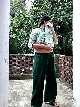 Snapshot of Hot-rubina chatting on 4, 10, 2025 Hot-rubina online show from 4, 10, 2025