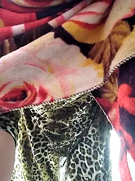 Snapshot of Hot-rubina chatting on 11, 11, 2025 Hot-rubina online show from 11, 11, 2025