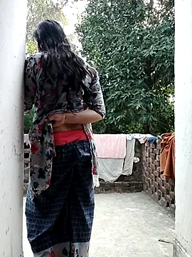 Snapshot of Hot-rubina chatting on 12, 11, 2025 Hot-rubina online show from 12, 11, 2025