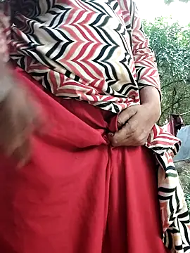 Snapshot of Hot-rubina chatting on 27, 11, 2025 Hot-rubina online show from 27, 11, 2025