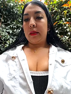 Bella keny online show from 11, 9, 2025