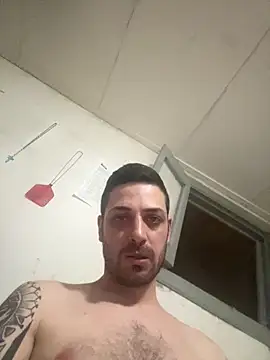 Snapshot of iltoscano95 chatting on 7, 6, 2026 iltoscano95 online show from 7, 6, 2026