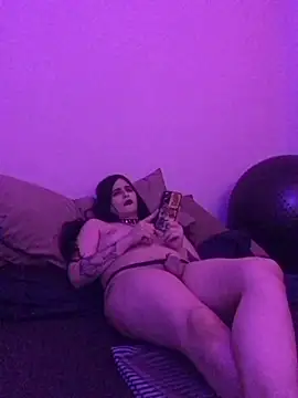 Snapshot of kinkstar5 chatting on 4, 5, 2026 kinkstar5 online show from 4, 5, 2026