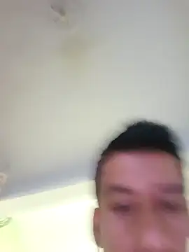 Snapshot of josehot151515 chatting on 1, 2, 2026 josehot151515 online show from 1, 2, 2026