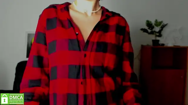 annakillianox online show from 2, 12, 2025