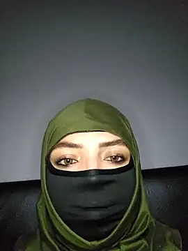 Snapshot of Uzra_hayed chatting on 14, 2, 2025 Uzra hayed online show from 14, 2, 2025