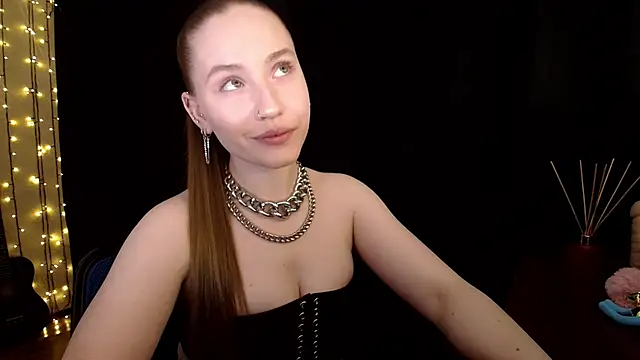 Snapshot of SindiWatsoon chatting on 6, 4, 2026 SindiWatsoon online show from 6, 4, 2026