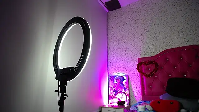 Snapshot of luly_pink chatting on 16, 9, 2025 luly pink online show from 16, 9, 2025