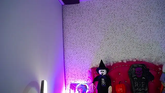 Snapshot of luly_pink chatting on 24, 10, 2025 luly pink online show from 24, 10, 2025