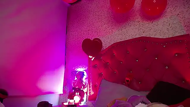 luly pink online show from 11, 2, 2026