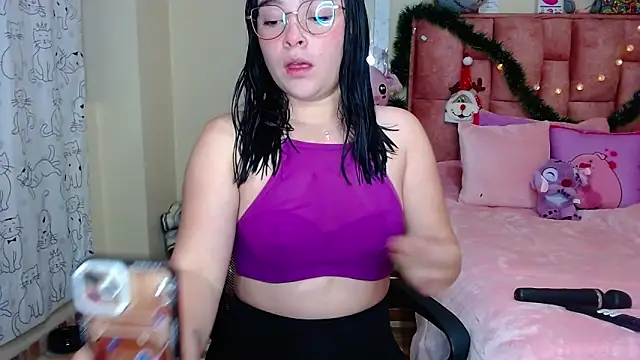 Snapshot of nahia__2 chatting on 26, 12, 2024 nahia 2 online show from 26, 12, 2024