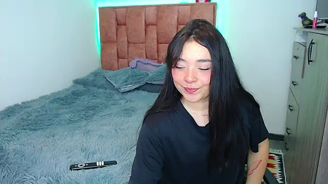 Snapshot of nahia__2 chatting on 11, 11, 2025 nahia 2 online show from 11, 11, 2025