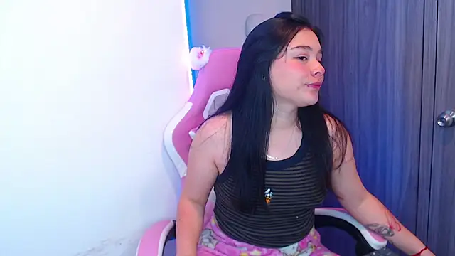 Snapshot of nahia__2 chatting on 22, 11, 2025 nahia 2 online show from 22, 11, 2025