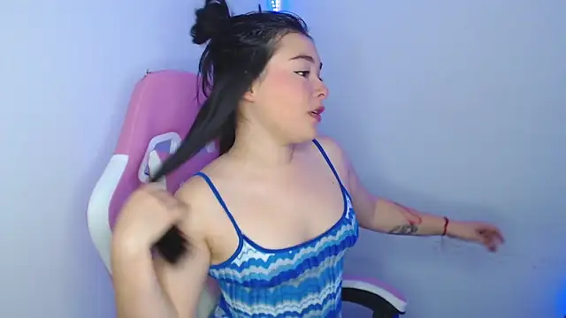 Snapshot of nahia__2 chatting on 15, 12, 2025 nahia 2 online show from 15, 12, 2025