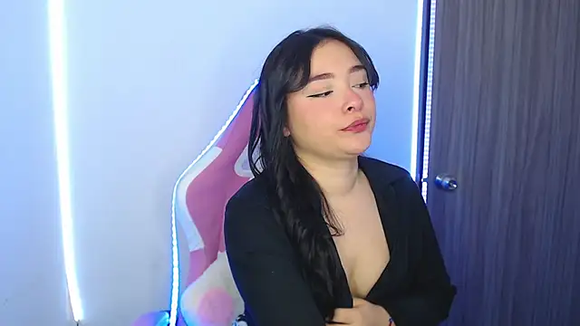 Snapshot of nahia__2 chatting on 16, 12, 2025 nahia 2 online show from 16, 12, 2025