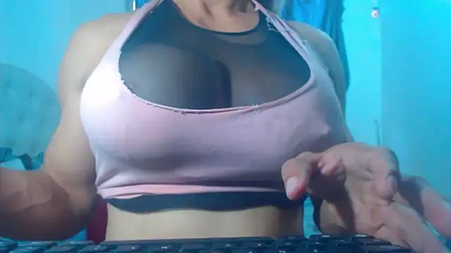 DanielaMuscleTS online show from 3, 3, 2026