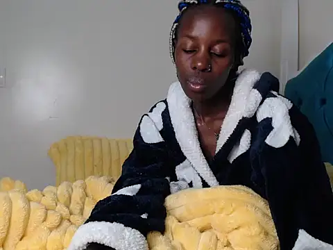 Snapshot of Hotellen chatting on 15, 7, 2026 Hotellen online show from 15, 7, 2026