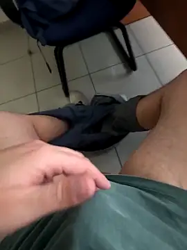 Snapshot of onbifeet chatting on 26, 3, 2026 onbifeet online show from 26, 3, 2026
