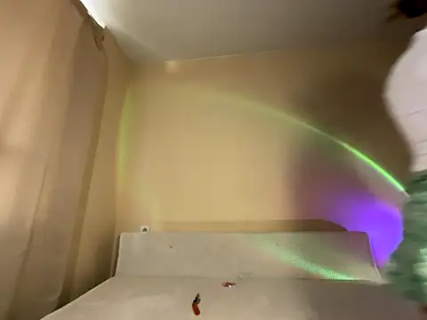 Snapshot of winter__sun chatting on 11, 9, 2025 winter  sun online show from 11, 9, 2025