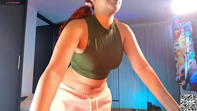 Snapshot of rubi_star chatting on 5, 2, 2025 rubi star online show from 5, 2, 2025