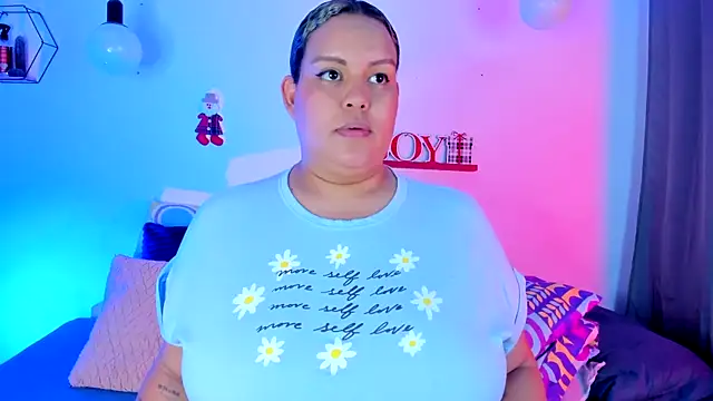 monicabbw  online show from 27, 12, 2024