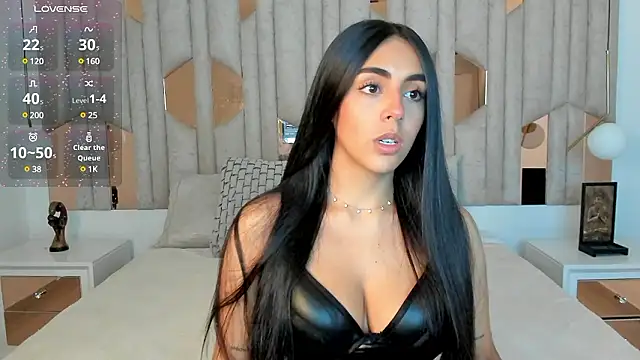 Snapshot of 1m_valery chatting on 2, 12, 2024 1m valery online show from 2, 12, 2024