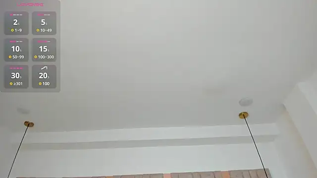 Snapshot of 1m_valery chatting on 8, 1, 2025 1m valery online show from 8, 1, 2025