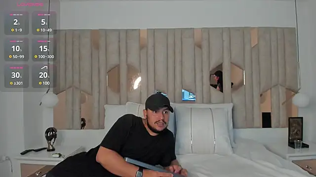 Snapshot of 1m_valery chatting on 24, 2, 2025 1m valery online show from 24, 2, 2025