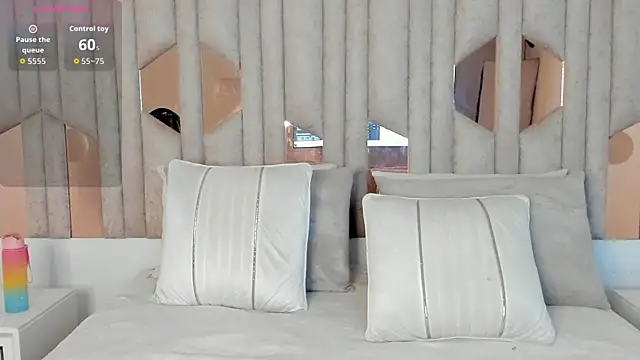 Snapshot of 1m_valery chatting on 11, 10, 2025 1m valery online show from 11, 10, 2025