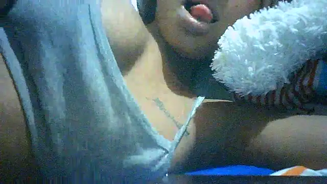 Snapshot of Bellabeltrann chatting on 13, 12, 2024 Bellabeltrann online show from 13, 12, 2024