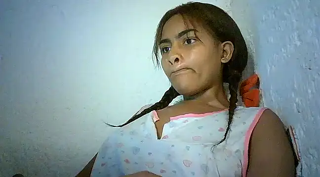 Snapshot of Bellabeltrann chatting on 18, 1, 2025 Bellabeltrann online show from 18, 1, 2025