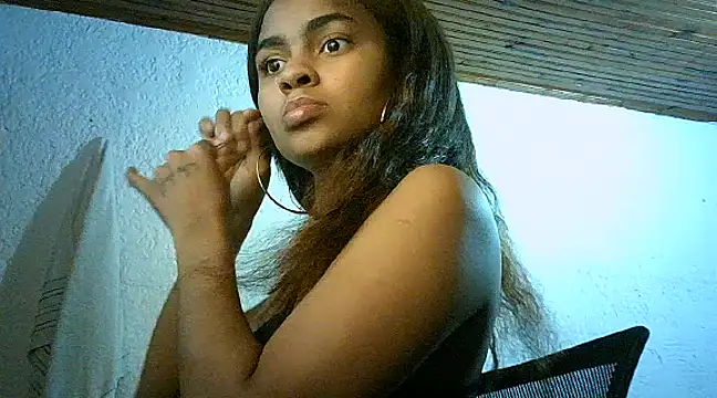 Snapshot of Bellabeltrann chatting on 31, 1, 2025 Bellabeltrann online show from 31, 1, 2025