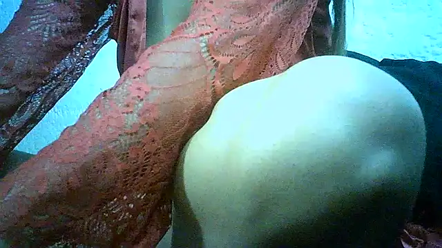 Bellabeltrann online show from 10, 11, 2025