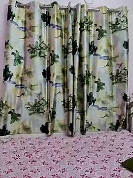 Natasha-143 online show from 18, 11, 2025