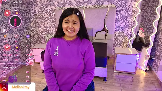 Snapshot of Mellani_tay chatting on 6, 2, 2025 Mellani tay online show from 6, 2, 2025