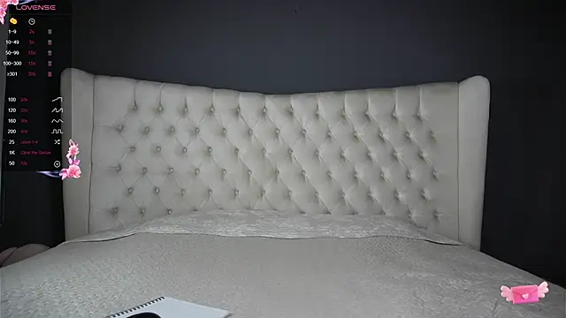 Snapshot of nichole_bree_ chatting on 6, 3, 2025 nichole bree  online show from 6, 3, 2025
