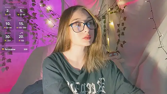 Snapshot of monlight__dana chatting on 7, 12, 2024 monlight dana online show from 7, 12, 2024