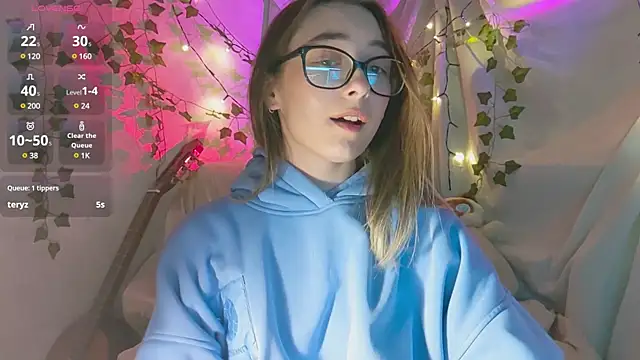 Snapshot of monlight__dana chatting on 9, 12, 2024 monlight dana online show from 9, 12, 2024