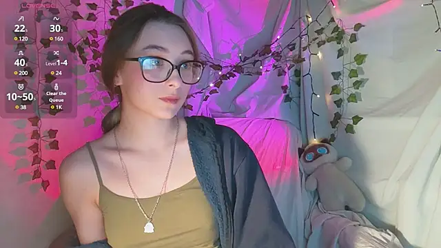 Snapshot of monlight__dana chatting on 11, 12, 2024 monlight dana online show from 11, 12, 2024