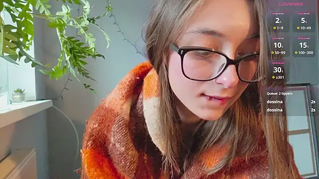 Snapshot of monlight__dana chatting on 8, 1, 2025 monlight dana online show from 8, 1, 2025