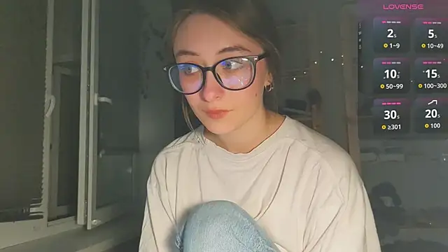 Snapshot of monlight__dana chatting on 29, 10, 2025 monlight dana online show from 29, 10, 2025