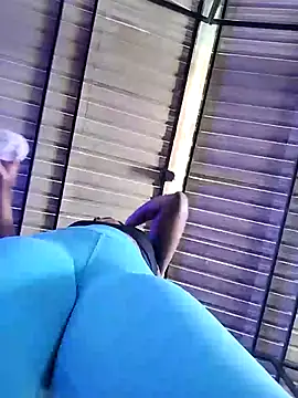 Berry Bans online show from 11, 3, 2025