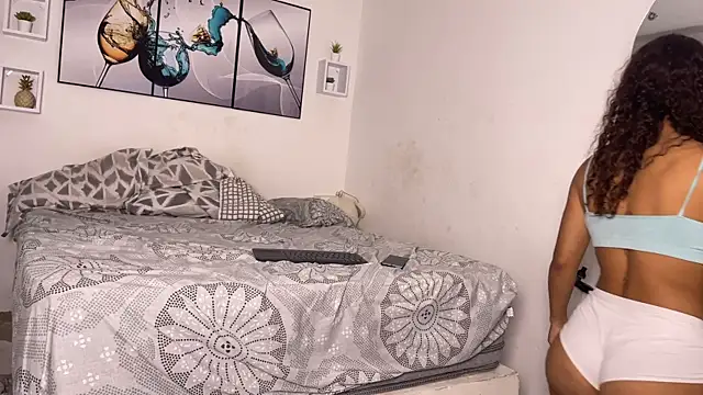 wendy alejo1712 online show from 12, 3, 2025