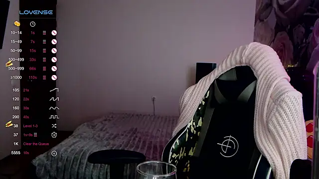  Just a queen 3 online show from 3, 3, 2025