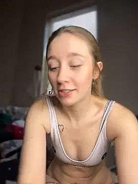 Snapshot of sage__marie chatting on 16, 12, 2024 sage marie online show from 16, 12, 2024