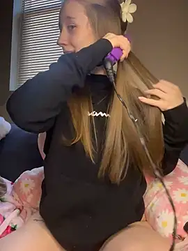 Snapshot of sage__marie chatting on 28, 2, 2025 sage marie online show from 28, 2, 2025