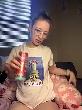 Snapshot of sage__marie chatting on 17, 3, 2025 sage marie online show from 17, 3, 2025