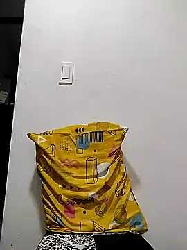 Demiansteven2 online show from 4, 1, 2025